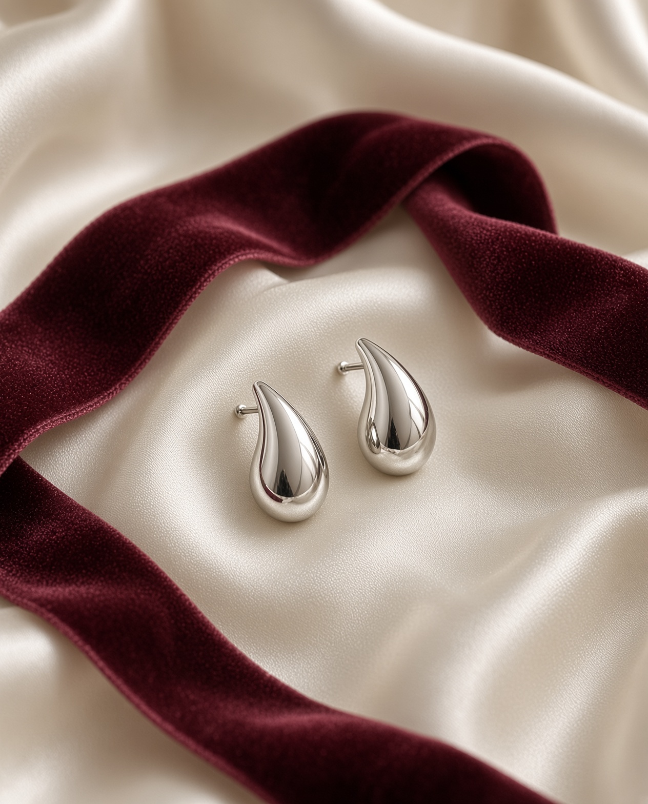 Siren in silver